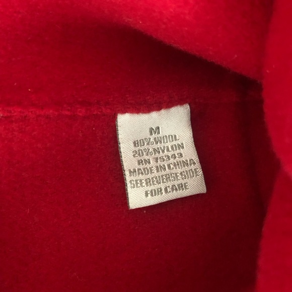 🥰Tweeds the Original, 80%Wool Belted Red Jacket🥰 - Picture 10 of 12